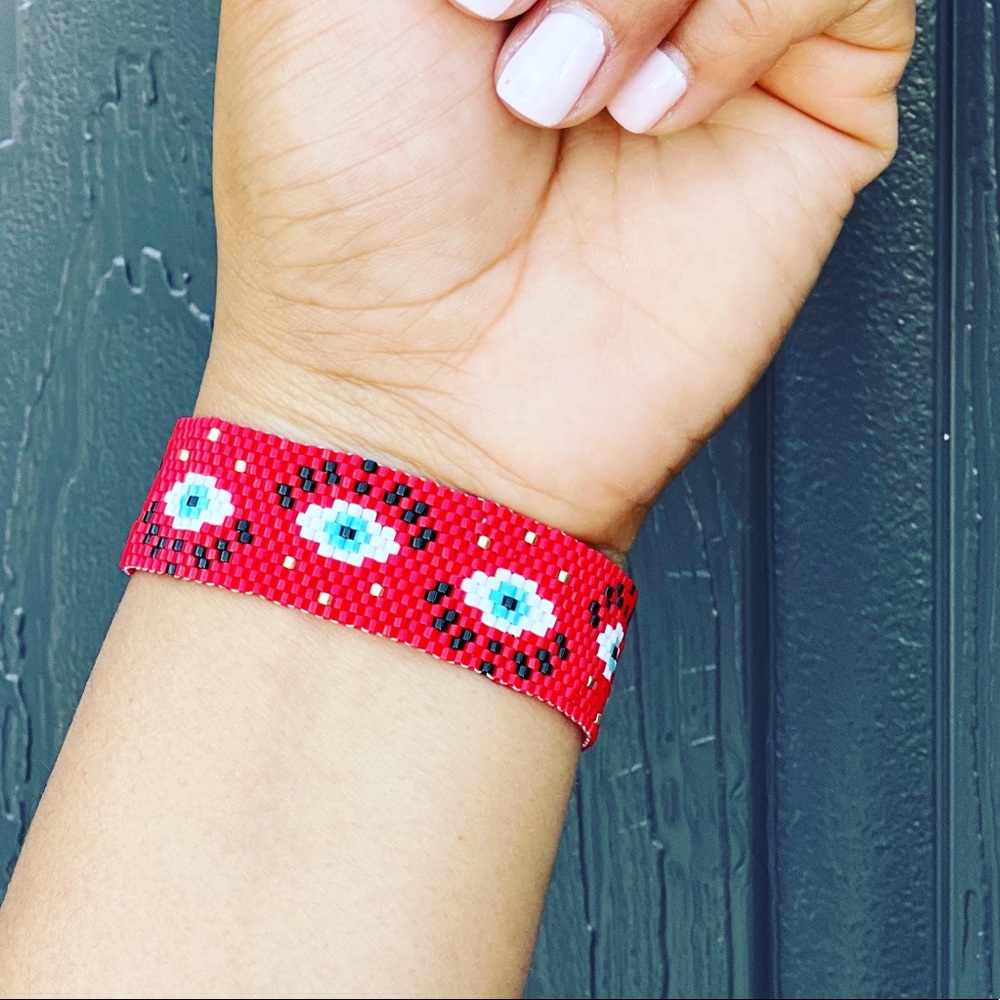 COPY - Beaded bracelet